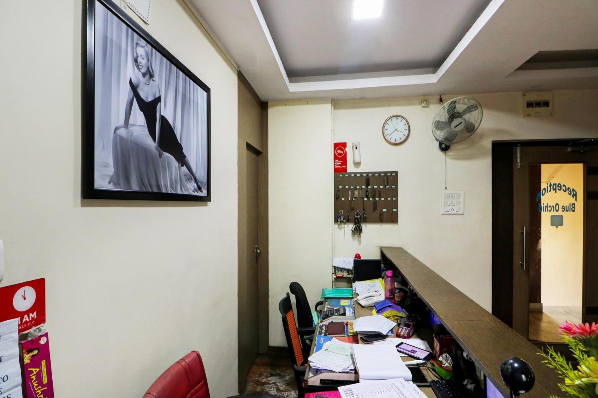 Oyo Flagship 1805 Hotel Star Delight Panchuria エクステリア 写真
