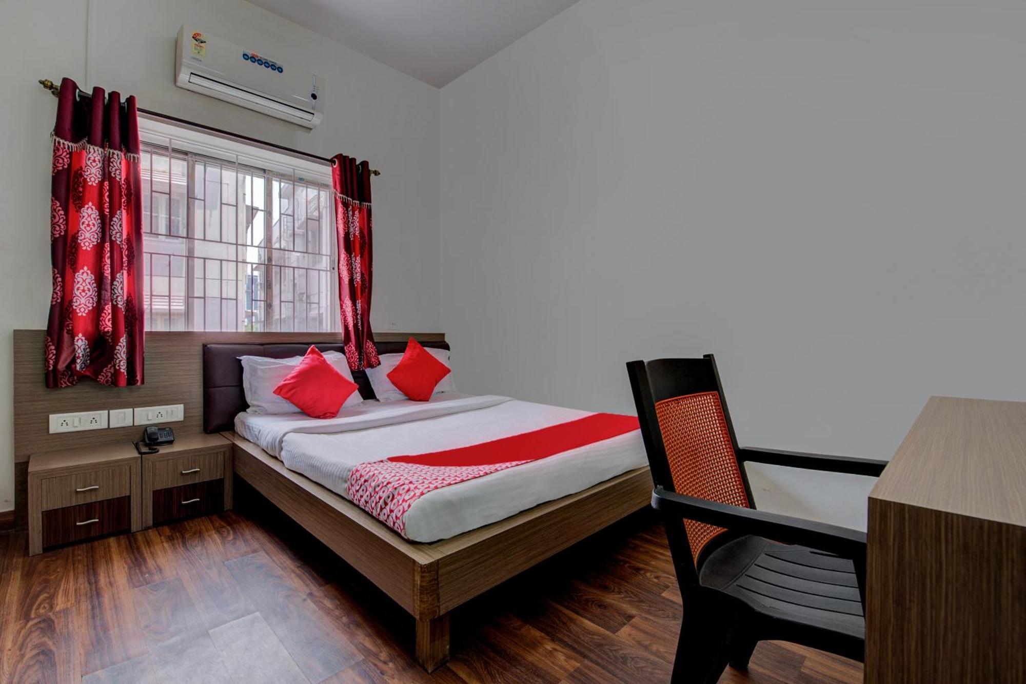 Oyo Flagship 1805 Hotel Star Delight Panchuria エクステリア 写真