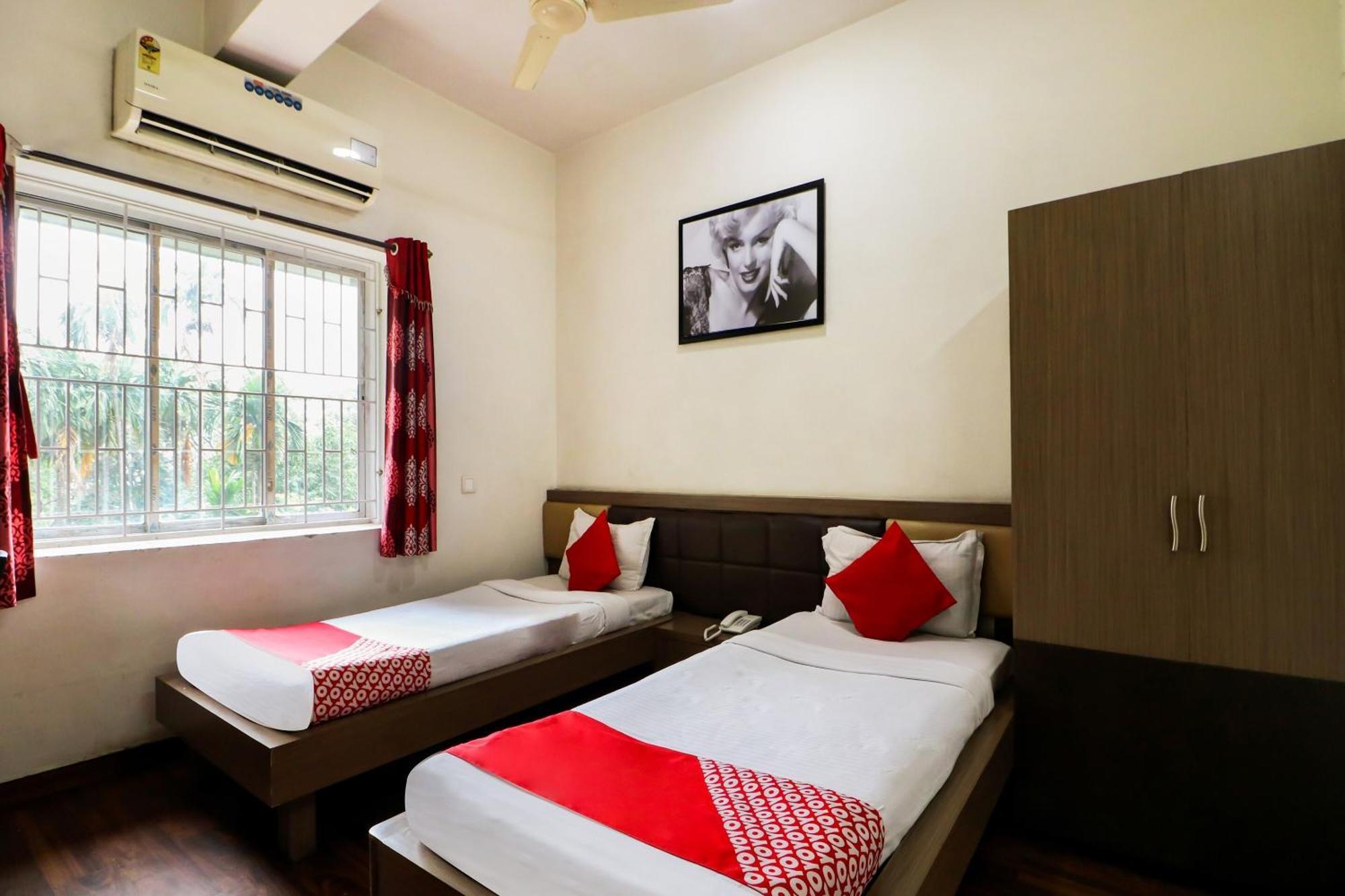 Oyo Flagship 1805 Hotel Star Delight Panchuria エクステリア 写真