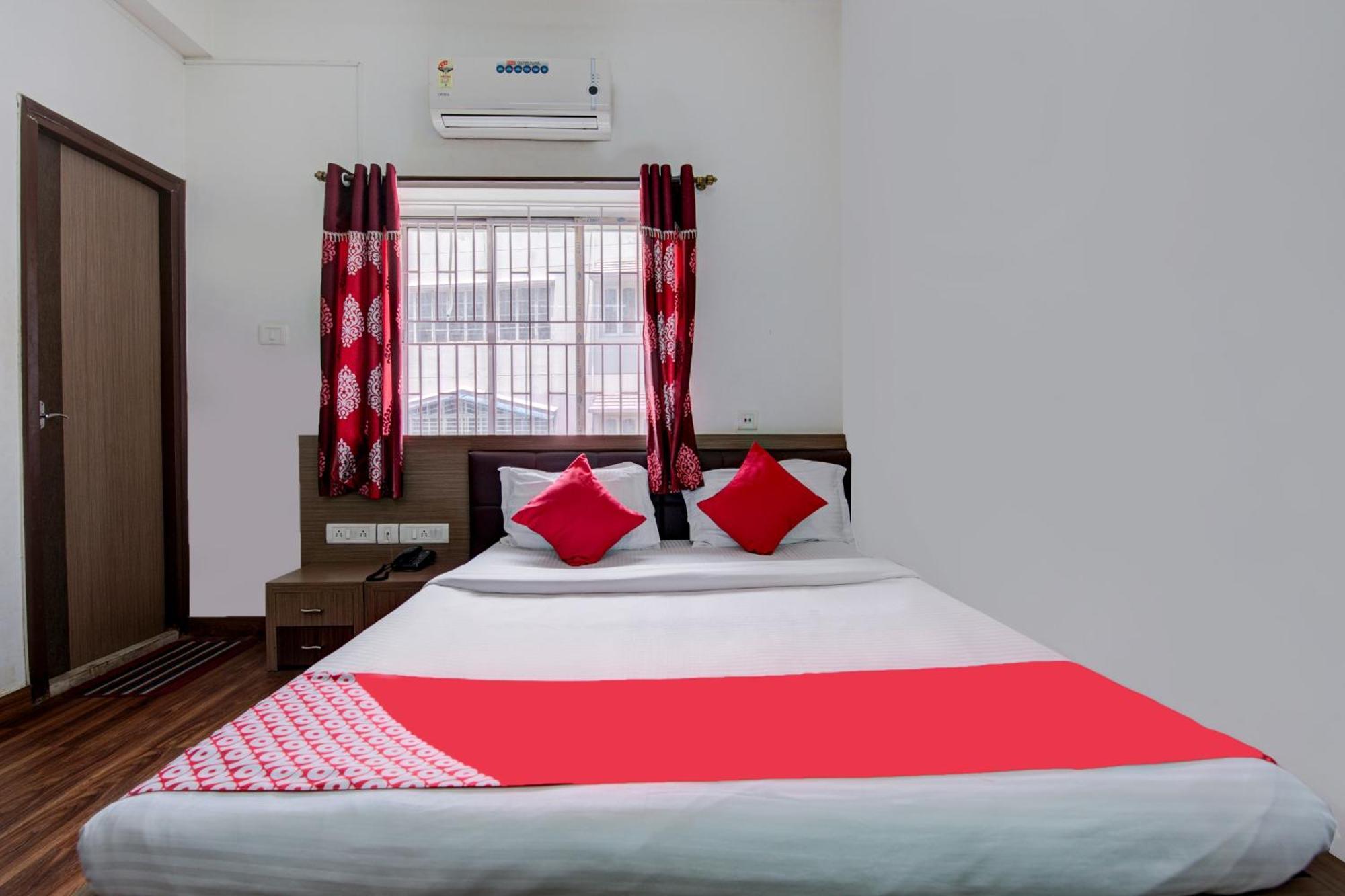 Oyo Flagship 1805 Hotel Star Delight Panchuria エクステリア 写真