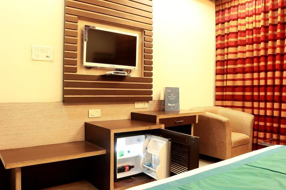 Oyo Flagship 1805 Hotel Star Delight Panchuria エクステリア 写真